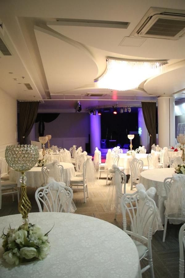Forum Suite Otel Mersin  Luaran gambar