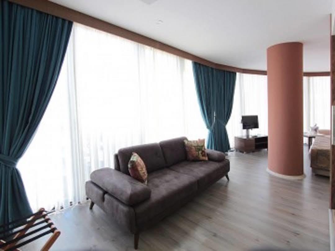 Forum Suite Otel Mersin  Luaran gambar