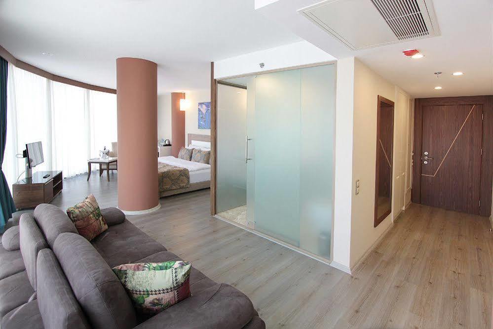 Forum Suite Otel Mersin  Luaran gambar