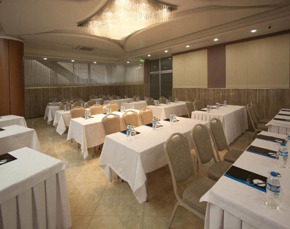 Forum Suite Otel Mersin  Luaran gambar
